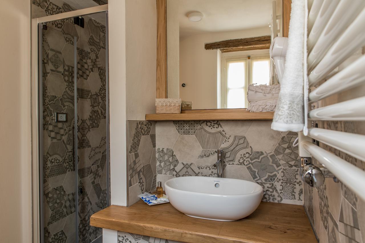 B&B Antico Tralcio Antignano  Exteriör bild